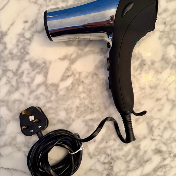 Wahl Chrome Ionic 2000W Hair Dryer Professional Quality Model ZX573-1 - Picture 3 of 11